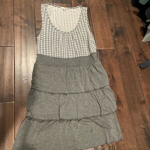 BeBop Gray and White Tiered Dress